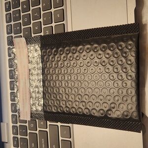 Bubble Mailers 4.5x6 QTY 20